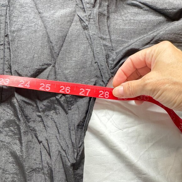 NWOT Athleta Lunar Shine Button Down Shirt in Black - Picture 7 of 11